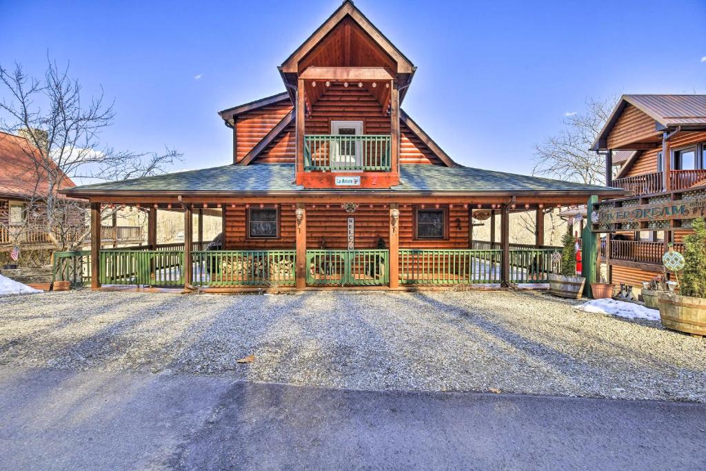Piney Creek House | 'River Dream Cabin' on New River w/Fire Pit