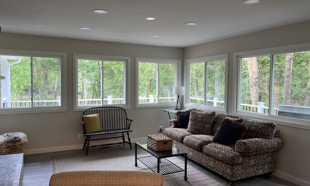 High View House | River Perch on the Cacapon: private home on 27 acres and 1200 ft of riverfront