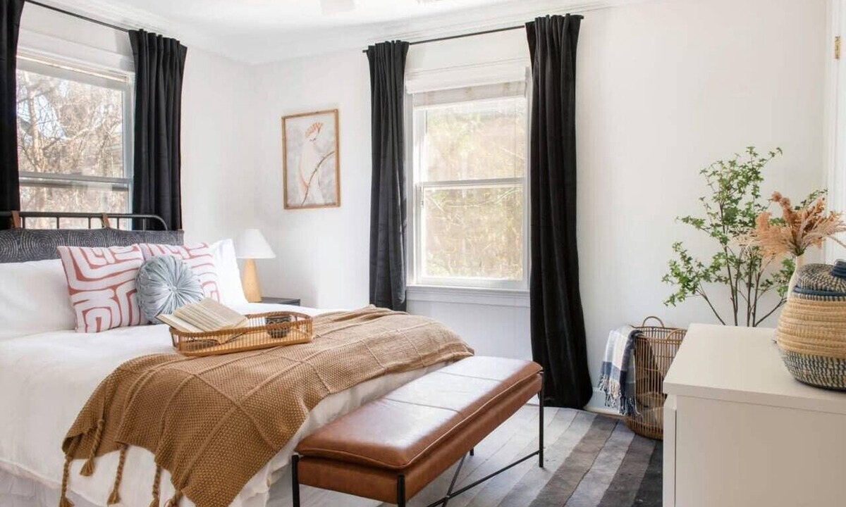 Virginia Highland House | Rook's Corner