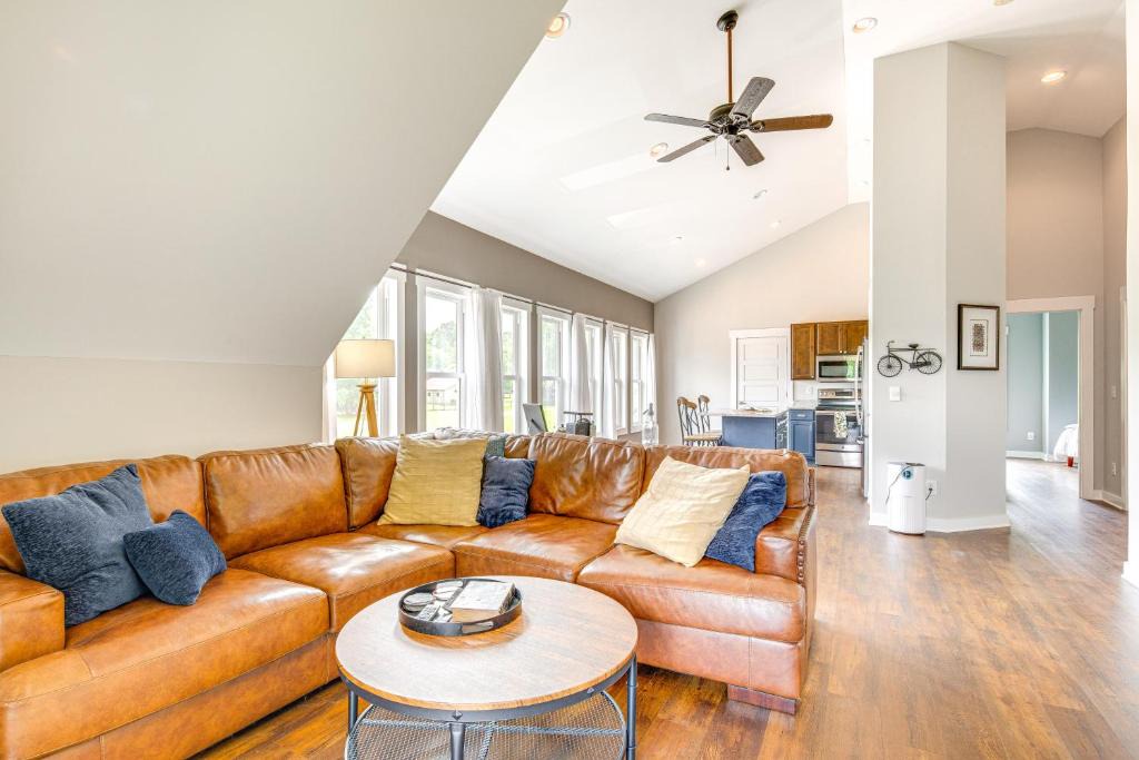 Travelers Rest Apartment | Serene Travelers Rest Apartment: 7 Mi to Downtown!