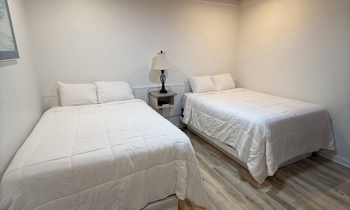 Kure Beach Hotel | Seven Seas Oceanfront