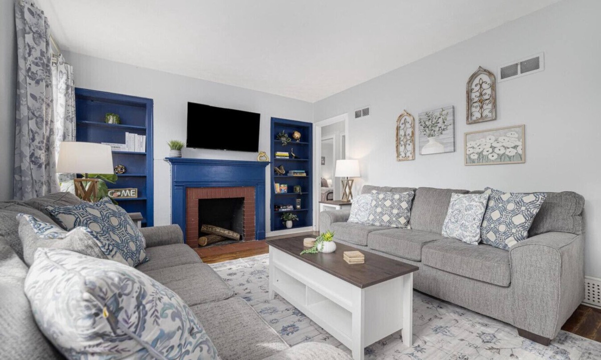 Kingsport House | Single-Level Kingsport Home · Sleeps 6 · Pets OK