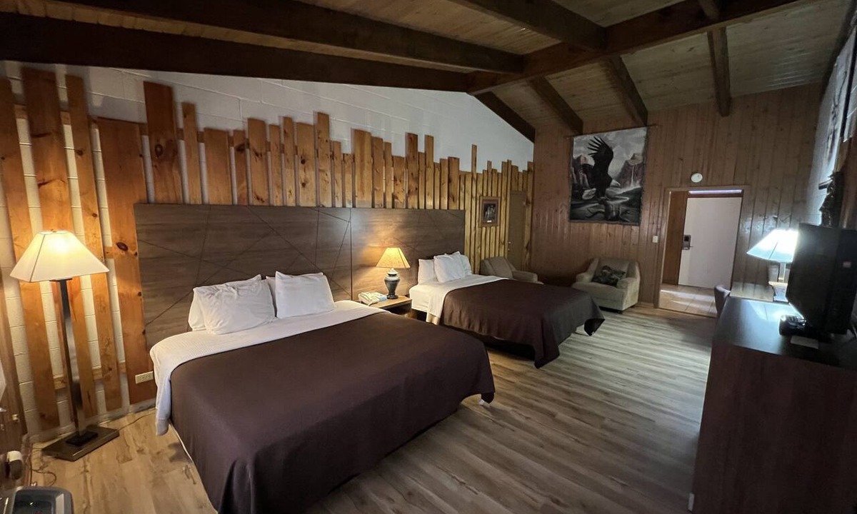 Maggie Valley Cabin | Smoky Falls Lodge