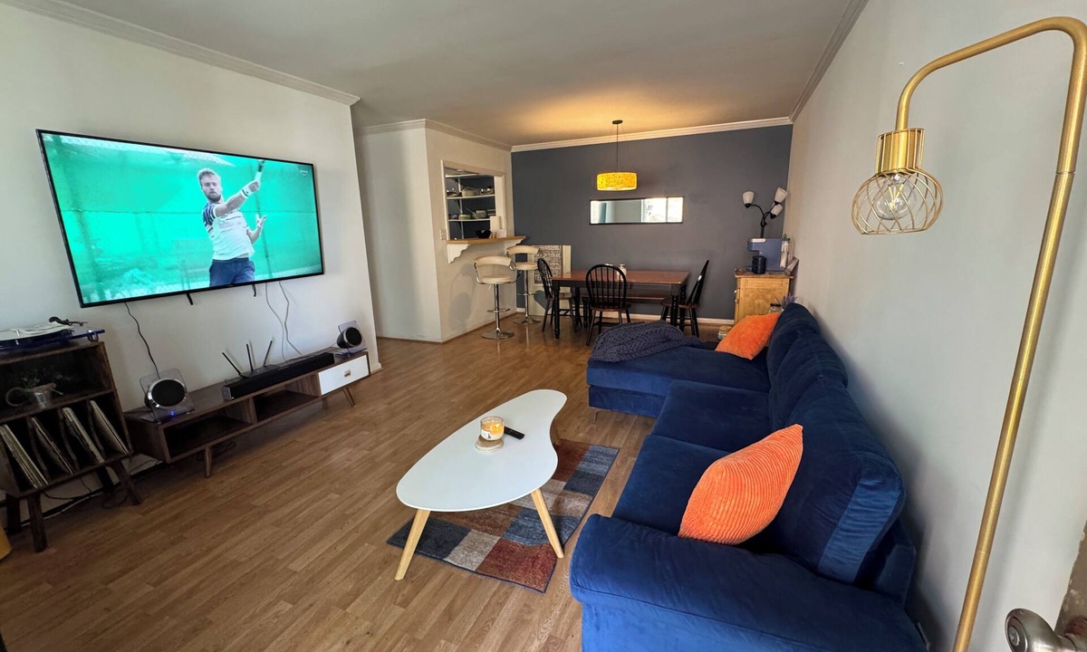 Hillsboro West End Condo | SPECTACULAR Hillsboro Hideaway w/Laundry in Nashville Near Vandy, Belmont, 440!