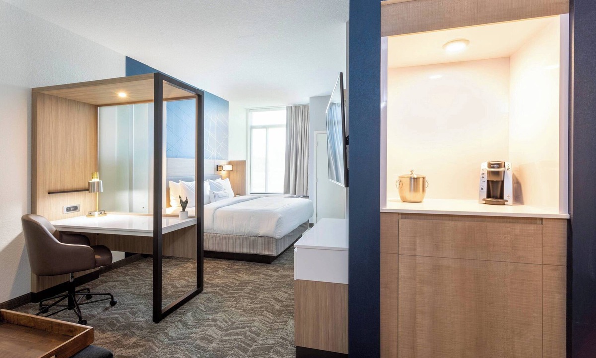 Maple Grove Hotel | SpringHill Suites by Marriott Minneapolis Maple Grove/Arbor Lakes