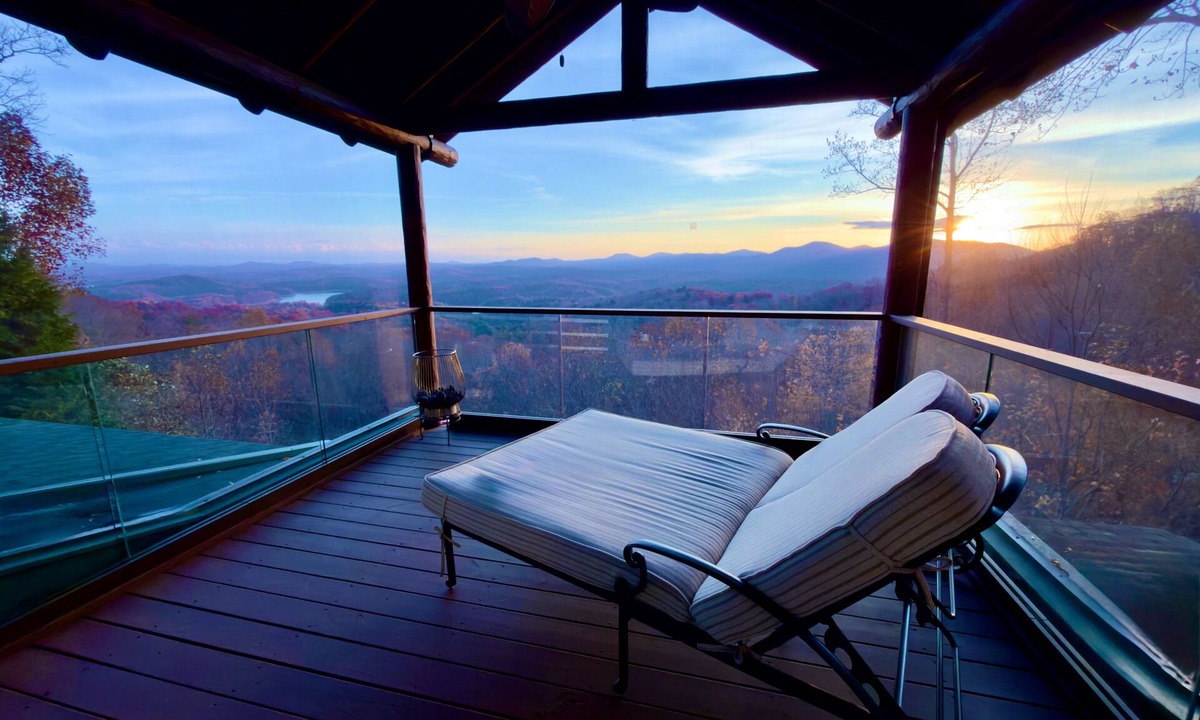 Ridges Over the Lake House | Sunrise Ridge – Lake & Mountain View Luxury