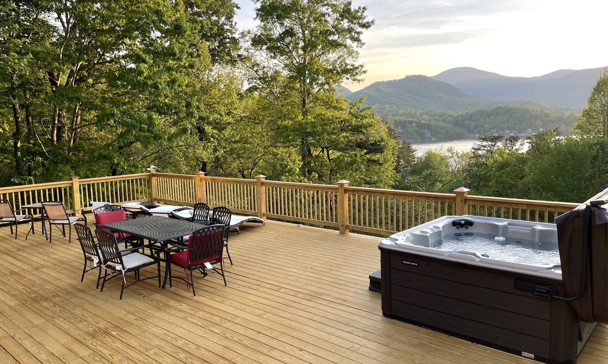 Sunset Cove House | Sunset Paradise - Spacious Home & Amazing Views