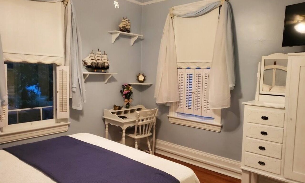 Waynesboro Bed & Breakfast | The Amberson House Bed & Breakfast