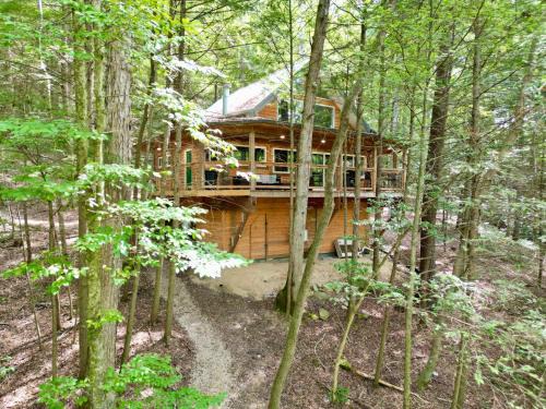 Rogers House | The Founder - Iconic Rockhouse Cabin