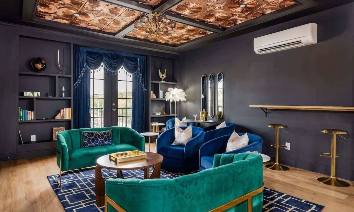 The Nations House | The Gilded Getaway - Skyline Views & Game Room in The Nations + Near Broadway