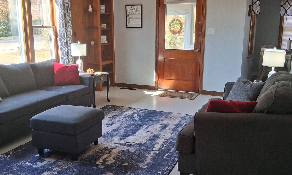 Farmington House | The Harmony House – Cozy Farmington Retreat Near Everything