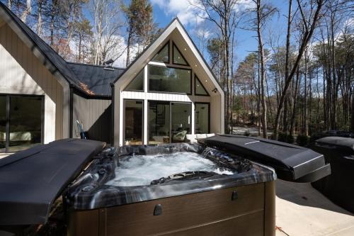 Balsam Grove House | The Haven at Valley Bear Farms Resort