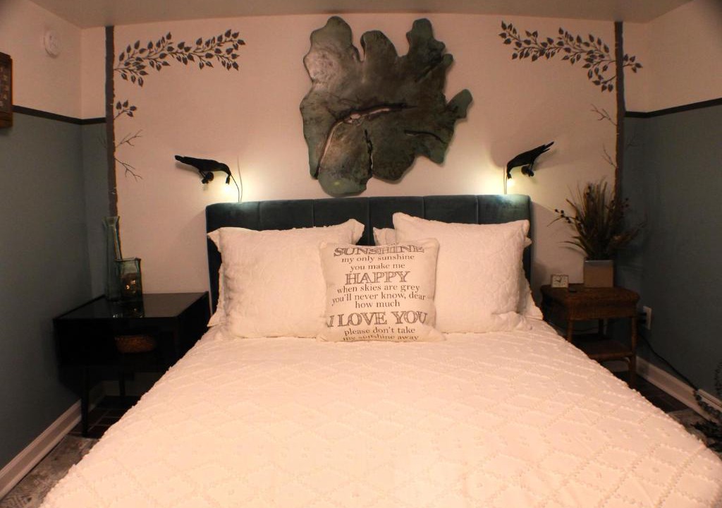 Abingdon Apartment | The Hippie Pad