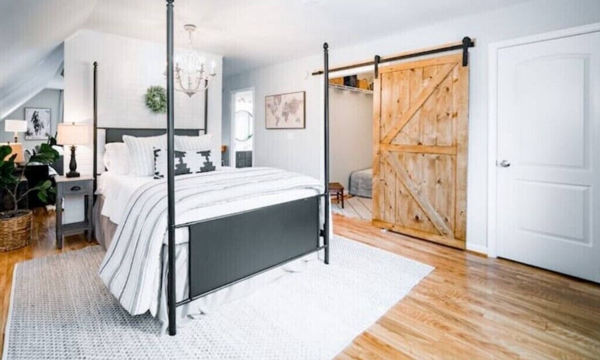 Concord Apartment | The Treehouse Private Apt 15 min to Lynchburg