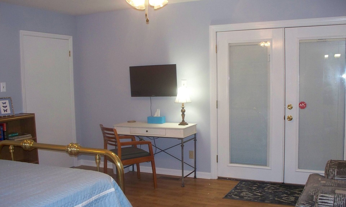 Corinth House | This awsome house in Corinth, Ms. WIFI, HVAC, no extra fees