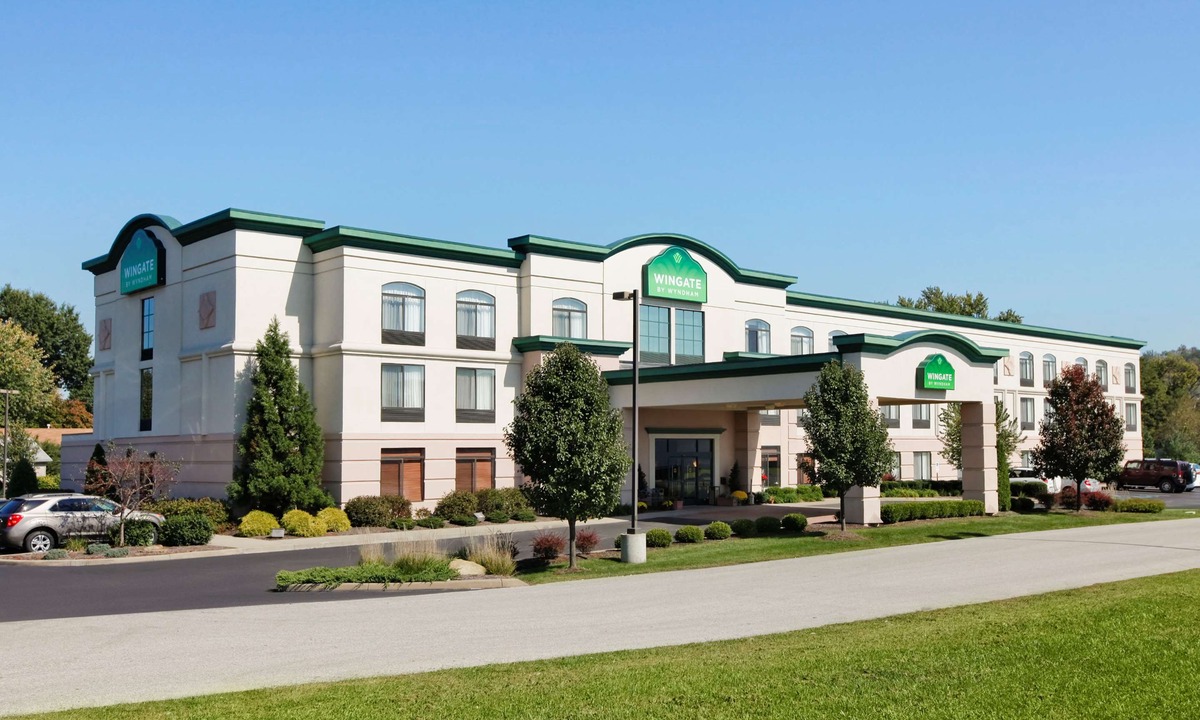 Vienna Hotel | Wingate by Wyndham Vienna/Parkersburg