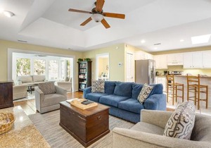 1054 Sparrow Pond Cottage