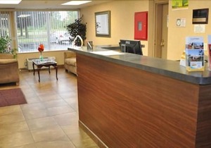 Airport Inn Flint in Flint
