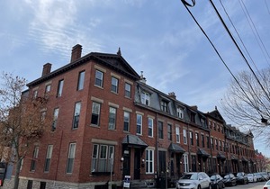 Beautiful Brownstone Across from Eden Park! in Cincinnati