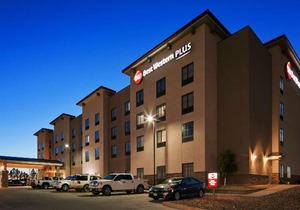 Best Western Plus Williston Hotel & Suites in Williston