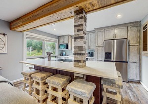 Dog-friendly condo w/mountain views, balcony, gas fireplace, & shared grills