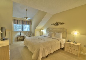 Fabulous Accommodations + Washer/Dryer! in Myrtle Beach
