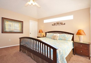 Upscale 4 Bed 2 Bath House - Located near the best attractions in Orlando in Davenport