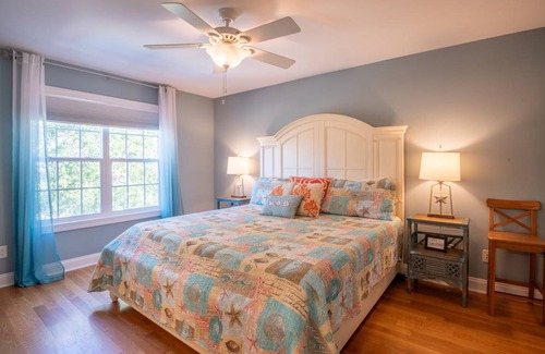 Tranquil Harbour House | House ∙ 4 bedrooms ∙ 13 guests