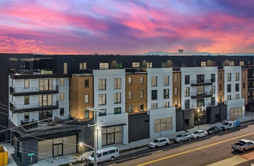 Rolling Mill Hill Condo | 1.2 Mi to DT Nashville・City View Condo W Rooftop