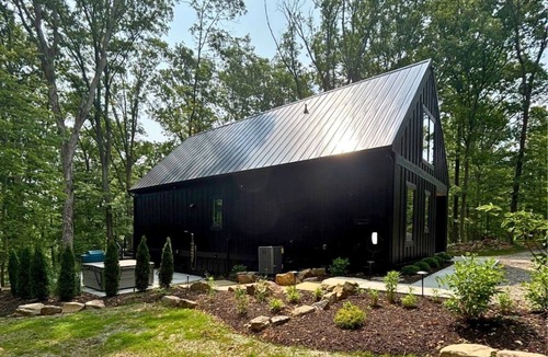 Gnaw Bone Cabin | 1 Nordic Retreat