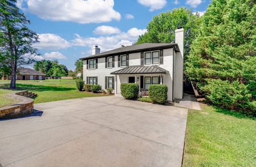 Wessex Square Apartment | 139 m² Apartment ∙ 3 bedrooms ∙ 6 guests