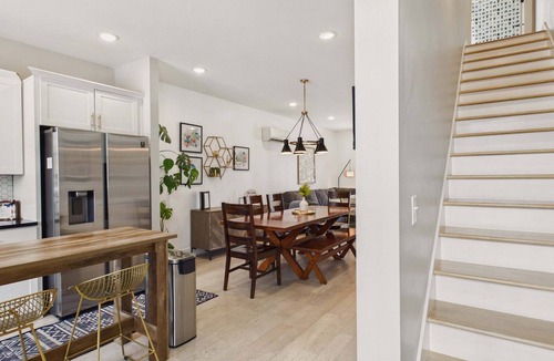 Chattanooga House | 1424 Stockyard-Kid Fav Chatt-town-Sleeps 9