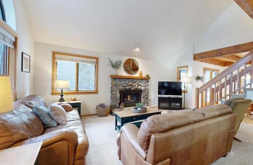 Sunriver House | 15 Filbert