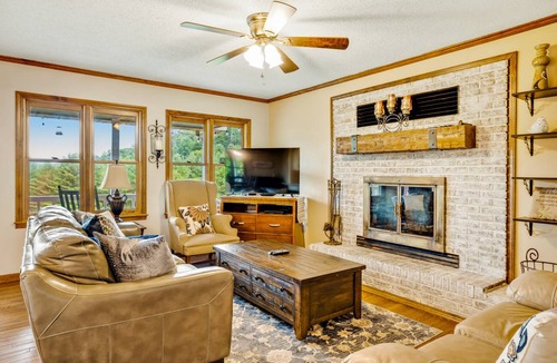 Cullowhee House | 163 m² House ∙ 3 bedrooms ∙ 8 guests