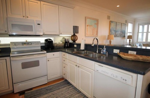 Bonito Boathouses House | 17 Quarterdeck Lane - Three Bedroom House