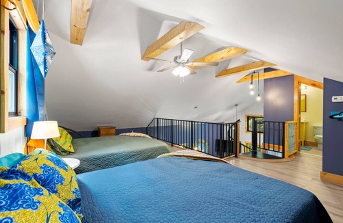 Horse Shoe Cabin | 186 m² Chalet ∙ 5 bedrooms ∙ 12 guests