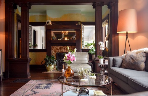 Eastwood House | 1900 East Nashville craftsmen Stay where the Rock Stars Party.
