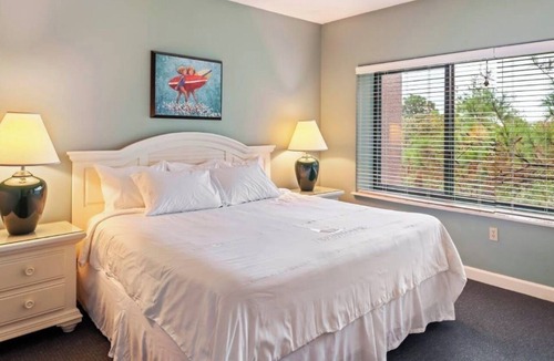 The Cottages Resort | 2-bedroom resort in charming Hilton Head Island with AC 2 blocks from the ocean