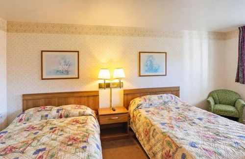 Lewisburg Hotel | 2 Comfortable Family-Friendly Stays | Near I-64, Trails and Attractions