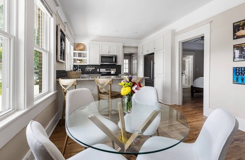 Earlewood House | 2 King Suites w/Private Baths | Near USC & Ft. Jackson