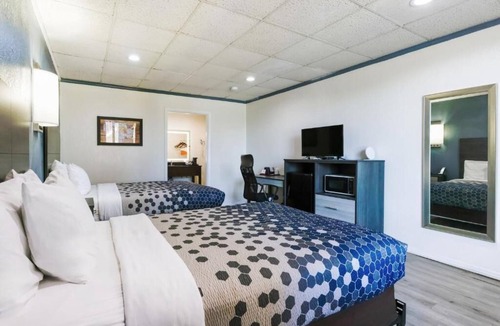 Wytheville Hotel | 2 Rooms - Central Southwest VA Base Near Highways | Ideal for Road Trips