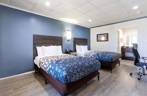Wytheville Hotel | 2 Rooms - Central Southwest VA Base Near Highways | Ideal for Road Trips
