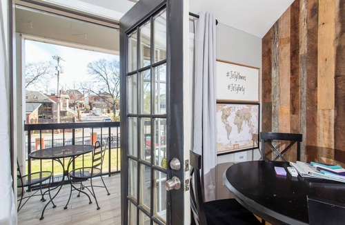 Rolling Mill Hill Condo | 2 Units! Walk 2 Bars! Park Free x 4 cars!