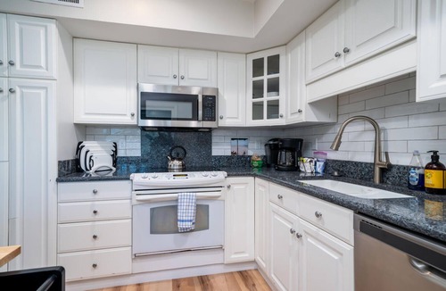 Spinnaker Beachhouses Villa | 2BR/2BA Spinnaker! Great Beach Location! Amenity access included! Pet Friendly!