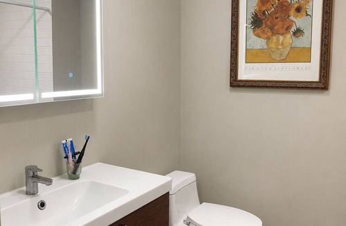 Downtown Baltimore House | 3-bed/3-bath townhome in charming Remington walk to JHU and Free Circulator Bus