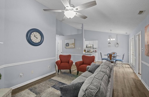 New Bern House | 3 bedroom, 2 bath Paradise Awaits