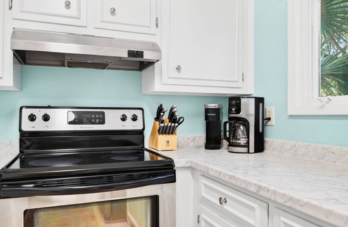Twin Oaks House | 3 BR Beach Residence with Resort Setting & Spacious Porch | Isle of Palms