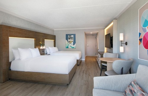 Shipyard Plantation Hotel | 3 Spacious Units w Balcony, Pool! Short Walk to Hilton Head Beachfront!