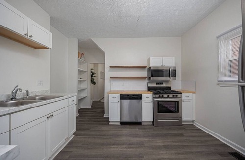 Near East Columbus House | 3BR Retreat - Near OSU + Downtown + Free Parking