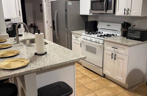 Peachtree Corners House | “3BR Townhome w/Game Room Pool Table + Garage”